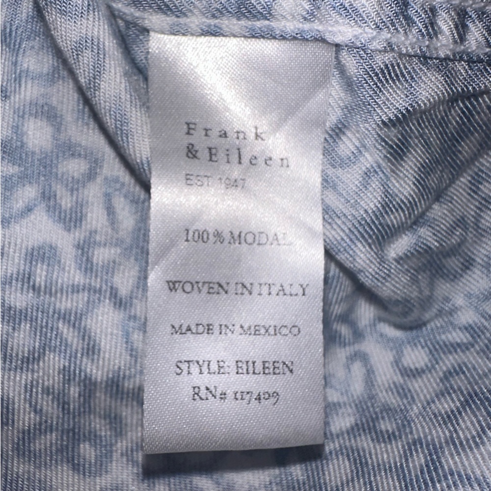 Frank & Eileen Relaxed Button-Up Shirt Blue Mini Floral Modal Size XS - Picture 5 of 5